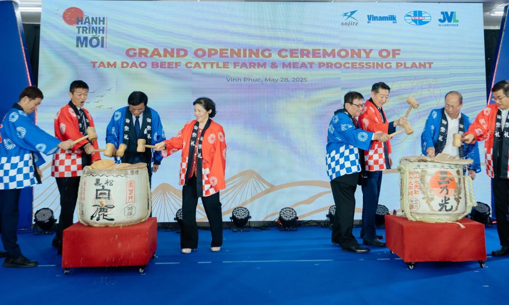 Khánh thành Tổ hợp Trang trại và Nhà máy chế biến thịt bò tại Tam Đảo